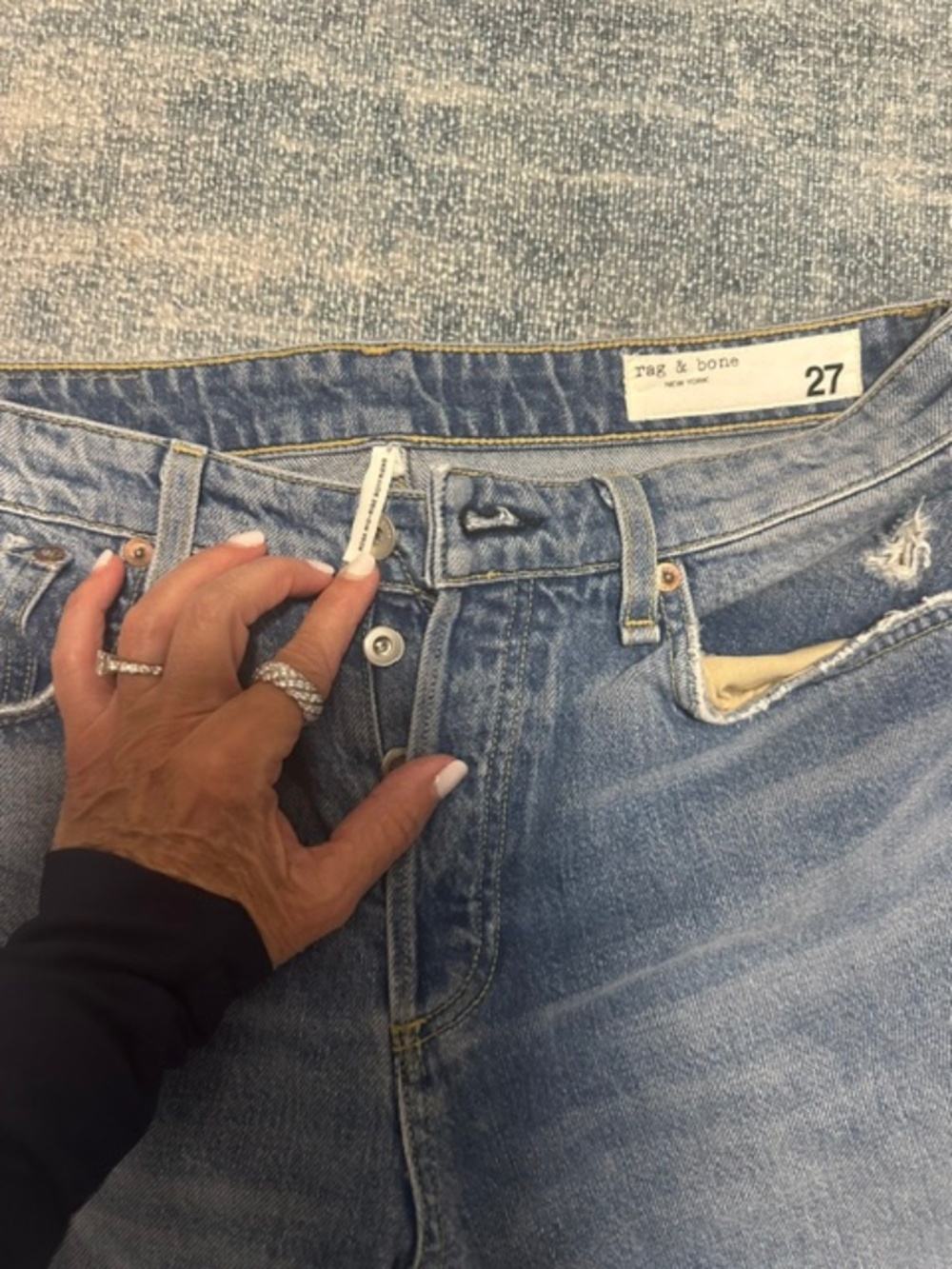 Rag and Bone Jeans, size 27 , rosa mid rise boyfriend